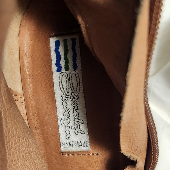 Brown leather boots - Picture 6 of 6